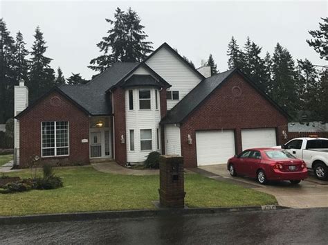 This 3-bedroom 2 bath home also includes a ground level 1 bed1 bath 700 sqft. . Cheap houses for rent in vancouver wa